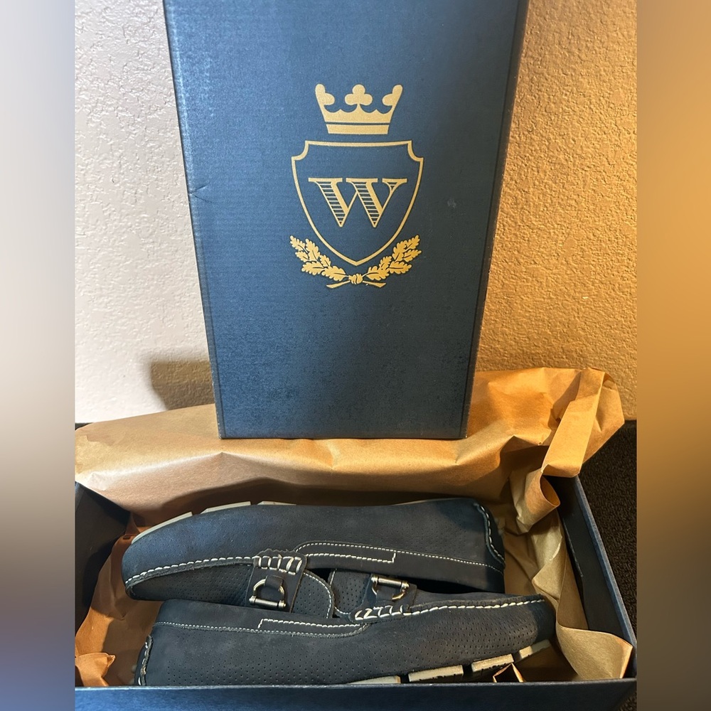 Wallin & Bros Mens Clayton Shoes 9 M. Rich Navy Blue Nubuck Leather LoaferBrazil